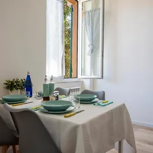 Viabai Con Parcheggio Privato Genua
